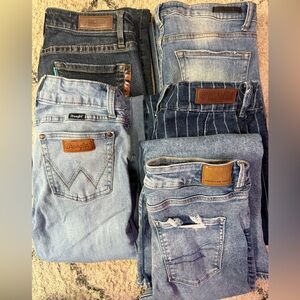 Wrangler Women's Light Blue Boyfriend Jeans